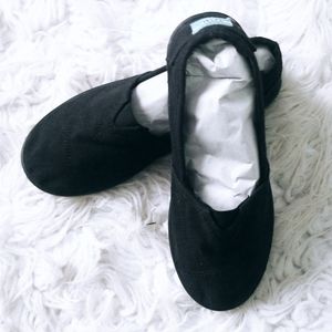 Toms womens black size 6 like new